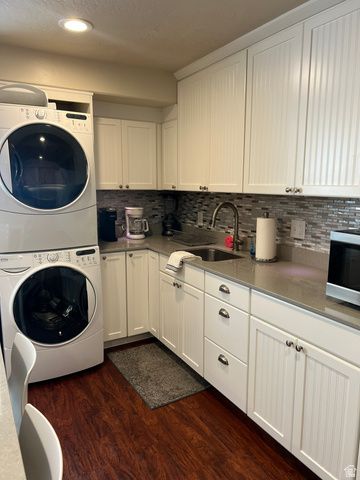 11159 S VIA ENCANTADA WAY, South Jordan, UT 84095