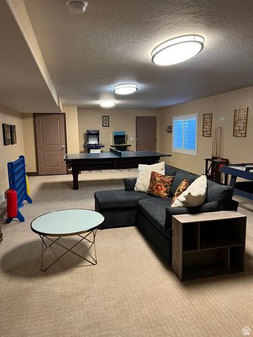 11159 S VIA ENCANTADA WAY, South Jordan, UT 84095