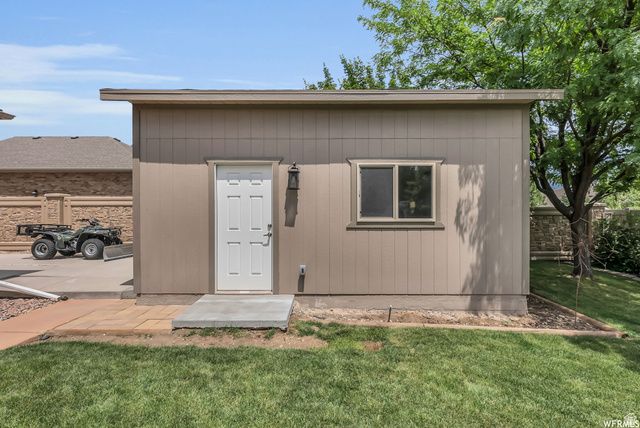 11159 S VIA ENCANTADA WAY, South Jordan, UT 84095