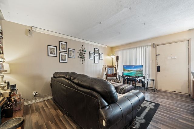 5001 Bowser Avenue 115, Dallas, TX 75209