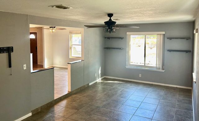 2012 E Tonopah Drive, Phoenix, AZ 85024