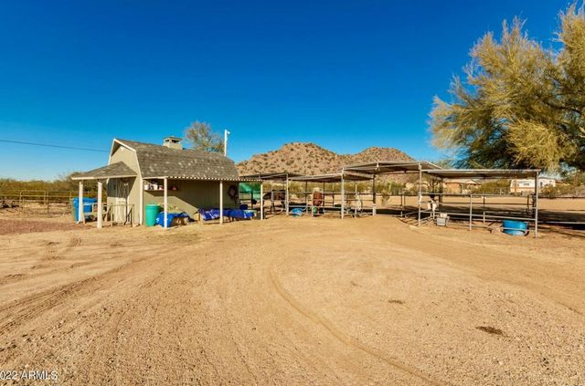 2012 E Tonopah Drive, Phoenix, AZ 85024