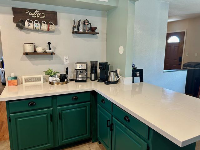 2012 E Tonopah Drive, Phoenix, AZ 85024