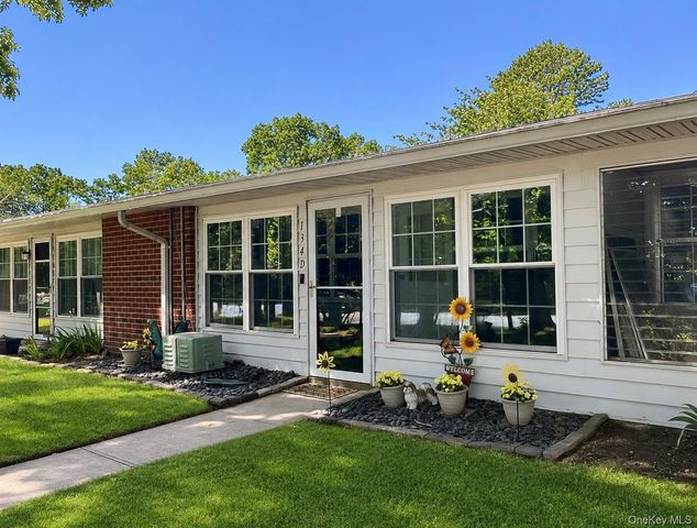 134 Eastbourne Court D, Ridge, NY 11961