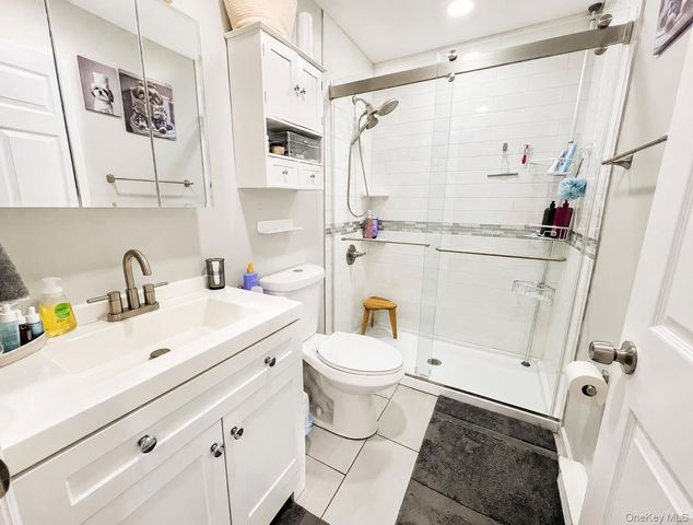 134 Eastbourne Court D, Ridge, NY 11961