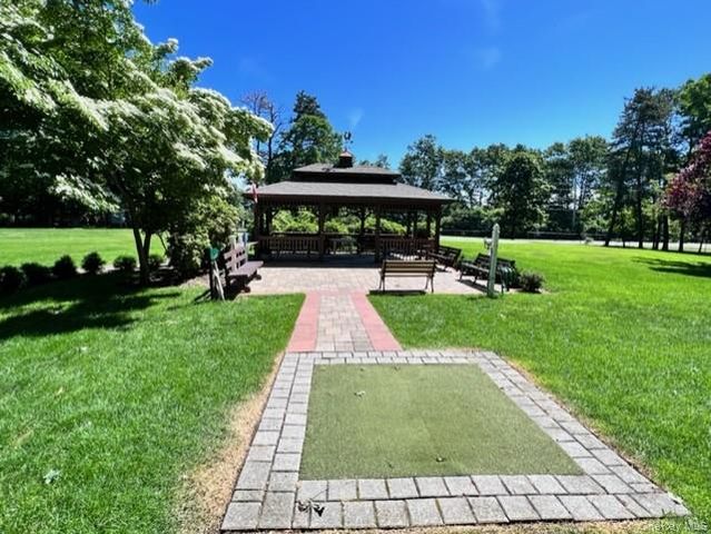 134 Eastbourne Court D, Ridge, NY 11961