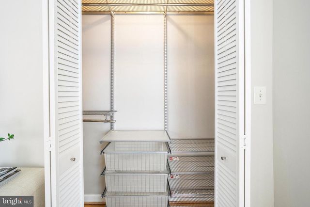 3438 N GEORGE MASON DR N, Arlington, VA 22207