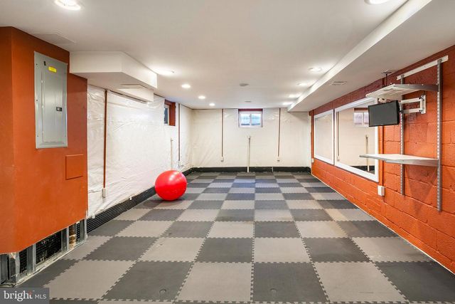 3438 N GEORGE MASON DR N, Arlington, VA 22207