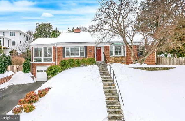 3438 N GEORGE MASON DR N, Arlington, VA 22207