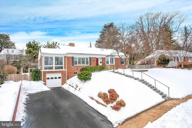 3438 N GEORGE MASON DR N, Arlington, VA 22207