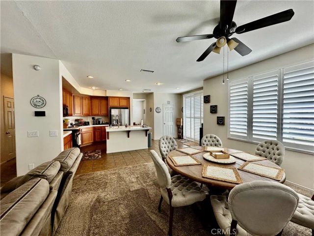 22 Helen, Beaumont, CA 92223