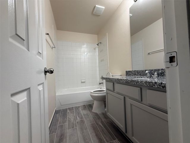 6410 Waldron Drive A, Houston, TX 77084