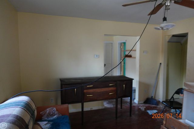 21804 Rosedale Street, Saint Clair Shores, MI 48080