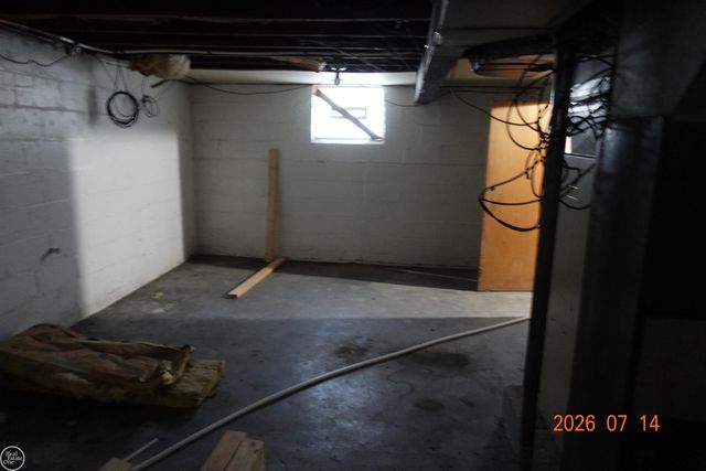 21804 Rosedale Street, Saint Clair Shores, MI 48080