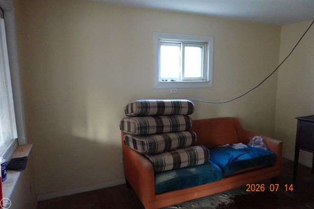 21804 Rosedale Street, Saint Clair Shores, MI 48080