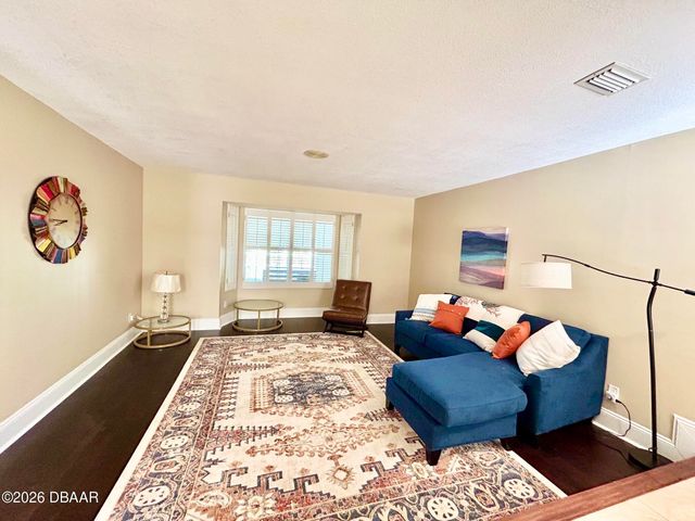 123 Rio Pinar Drive, Ormond Beach, FL 32174