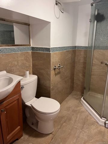 245 Warren Street, Uniondale, NY 11553