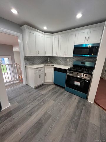 245 Warren Street, Uniondale, NY 11553