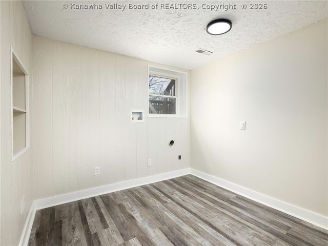 5216 Bethany Drive, Charleston, WV 25313