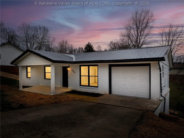 5216 Bethany Drive, Charleston, WV 25313