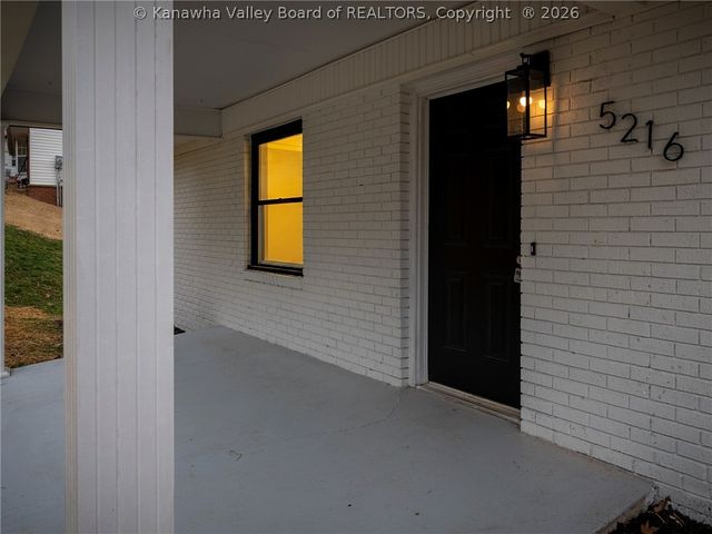 5216 Bethany Drive, Charleston, WV 25313