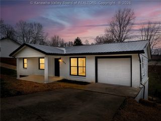 5216 Bethany Drive, Charleston, WV 25313