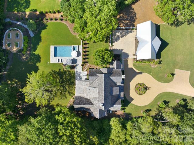 1212 Gardendale Road, Fort Mill, SC 29708