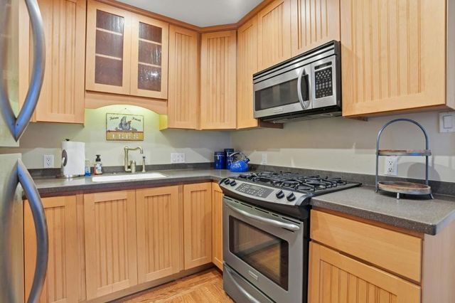 211 Berendos Avenue, Pacifica, CA 94044