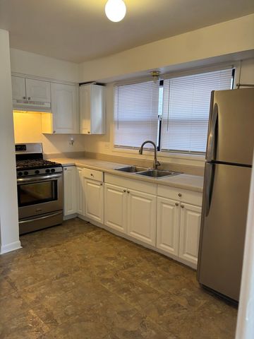 14208 S Lowe Avenue, Riverdale, IL 60827