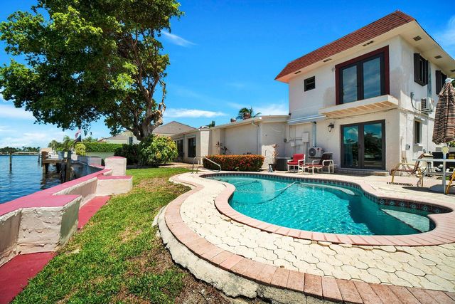 1901 N Riverside Drive Apt 1, Pompano Beach, FL 33062