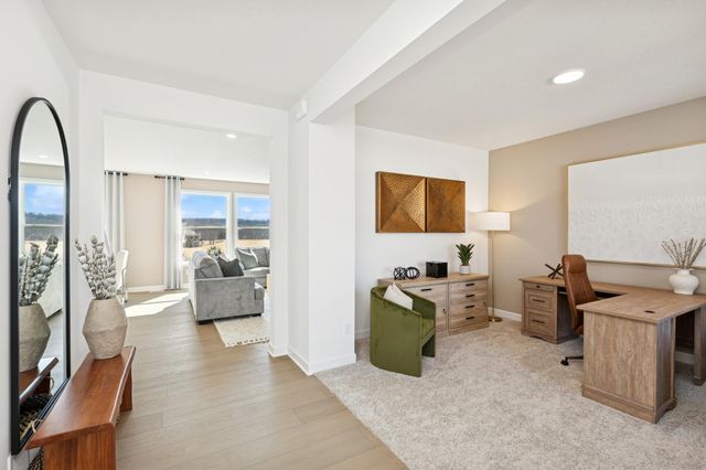 4883 Noble Drive NW, Rochester, MN 55901