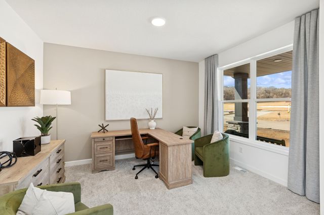 4883 Noble Drive NW, Rochester, MN 55901