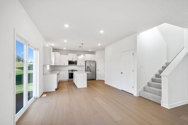 4883 Noble Drive NW, Rochester, MN 55901