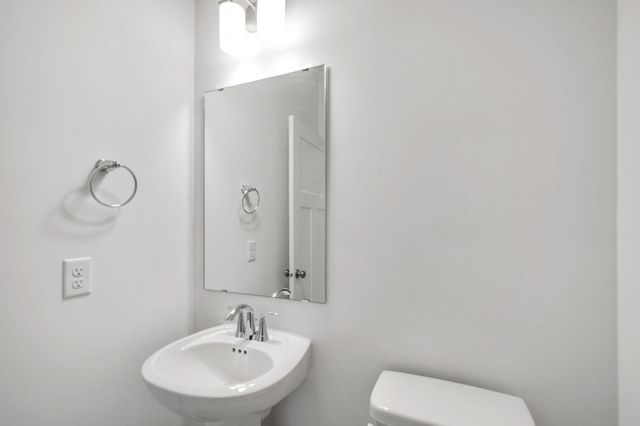 4883 Noble Drive NW, Rochester, MN 55901