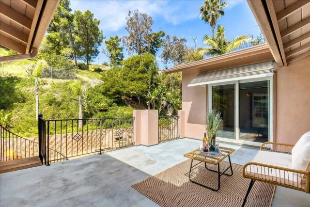 2552 Arnott Street, San Diego, CA 92110