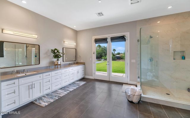 10195 E CACTUS Road, Scottsdale, AZ 85260