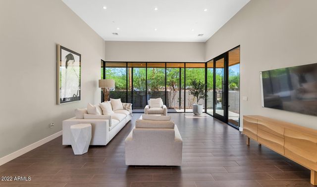 10195 E CACTUS Road, Scottsdale, AZ 85260