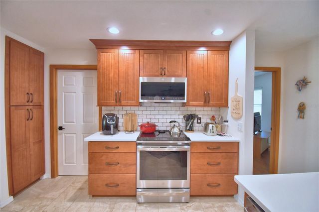 5710 DEER FLAG DRIVE, Lakeland, FL 33811