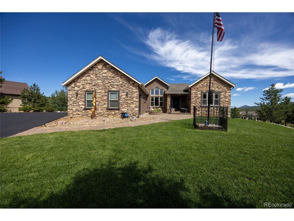 230 Eagle Pines Dr, Woodland Park, CO 80863