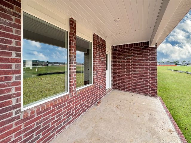 529 Nevada Street, Farmington, AR 72730