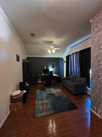 4412 Fox Meadows Lane, Mansfield, TX 76063