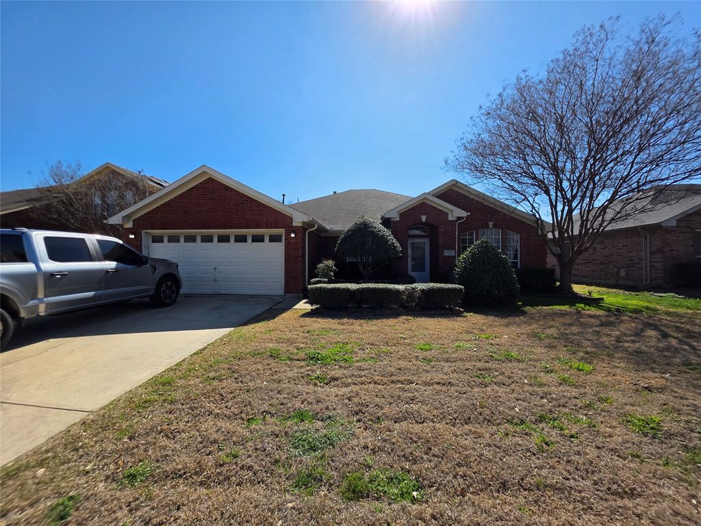 4412 Fox Meadows Lane, Mansfield, TX 76063