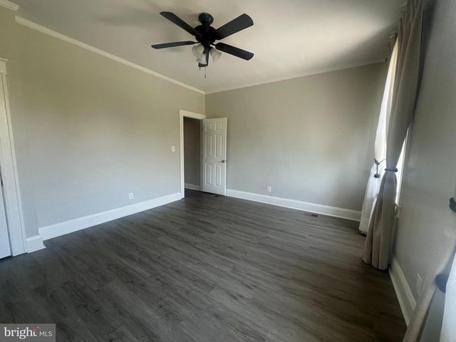 3031 SHANNON DR, Baltimore, MD 21213