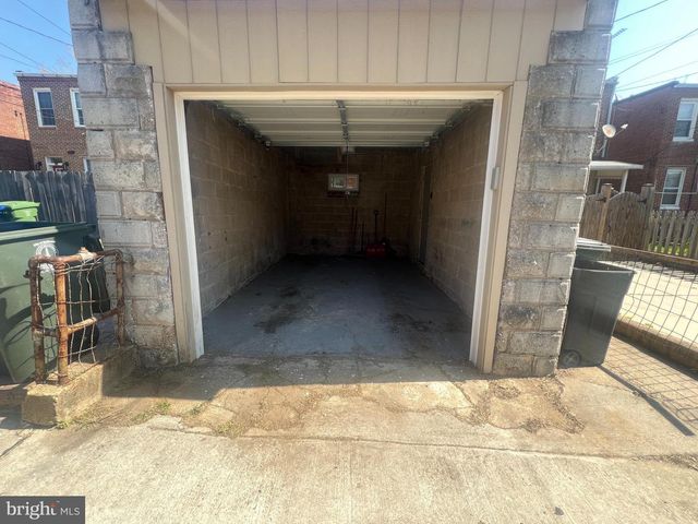 3031 SHANNON DR, Baltimore, MD 21213
