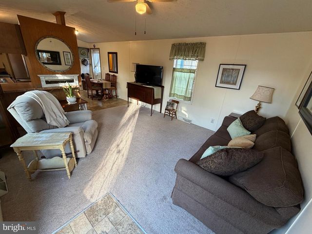 110 DAWN ST, Quarryville, PA 17566