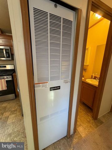 110 DAWN ST, Quarryville, PA 17566