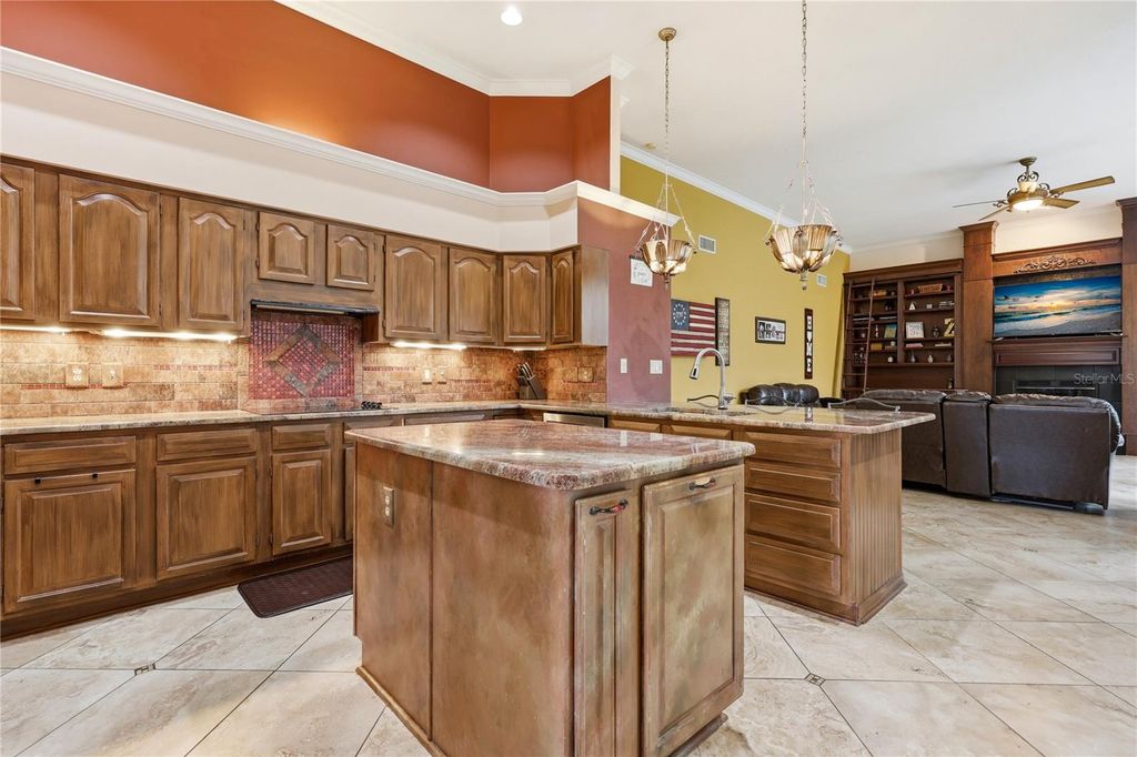 Image 12 of property listing at 4249 NW 56TH WAY, Gainesville, FL 32606