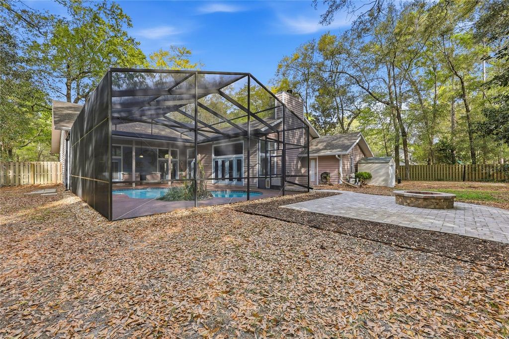 Image 37 of property listing at 4249 NW 56TH WAY, Gainesville, FL 32606