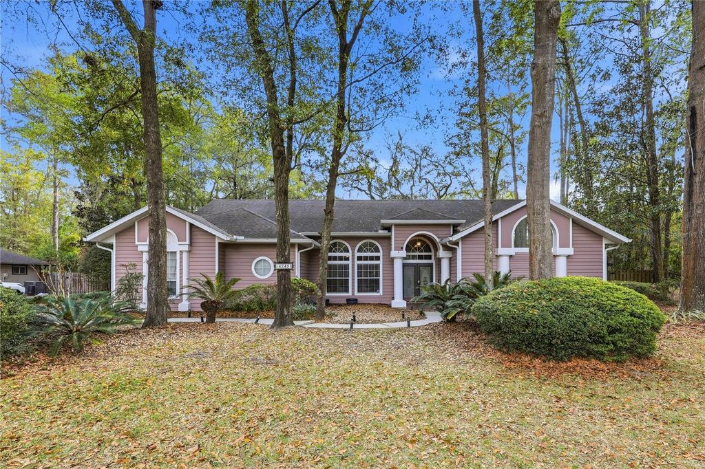 Image 7 of property listing at 4249 NW 56TH WAY, Gainesville, FL 32606