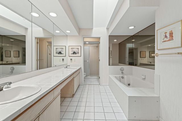 3631 Oakton Ridge, Minnetonka, MN 55305